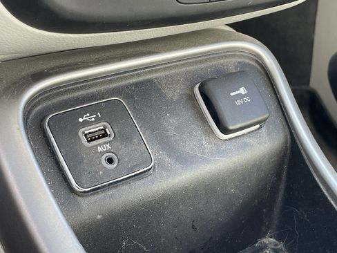 Used 2021 Jeep Compass Latitude w/ Driver Assistance Group image 7