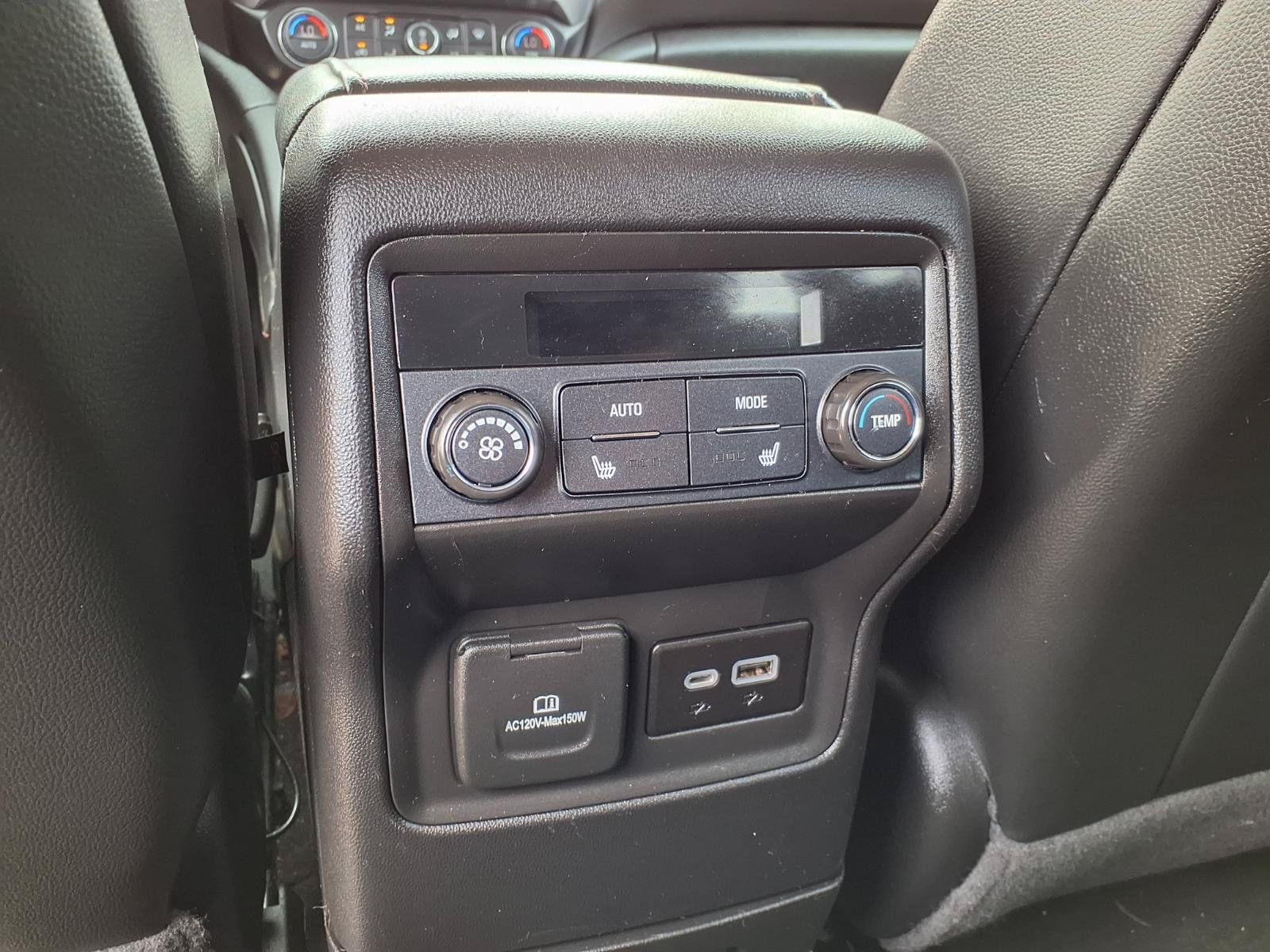 Used 2022 GMC Acadia AT4 w/ Technology Package AWD/4WD image 18