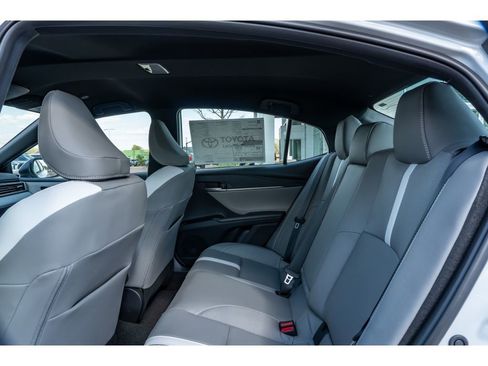 Used 2026 Toyota Camry SE image 13