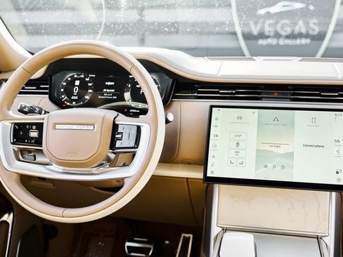 Used 2024 Land Rover Range Rover SV image 56