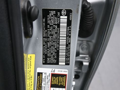 Used 2016 Toyota Camry SE image 15