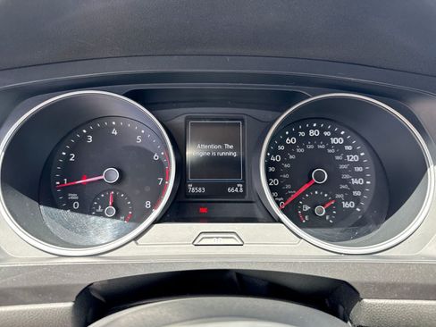Used 2019 Volkswagen Tiguan SE FWD image 39