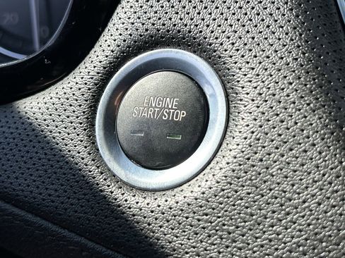 Used 2022 Cadillac XT5 Premium Luxury image 26