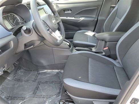 New 2025 Nissan Versa SV w/ Trunk Package image 12