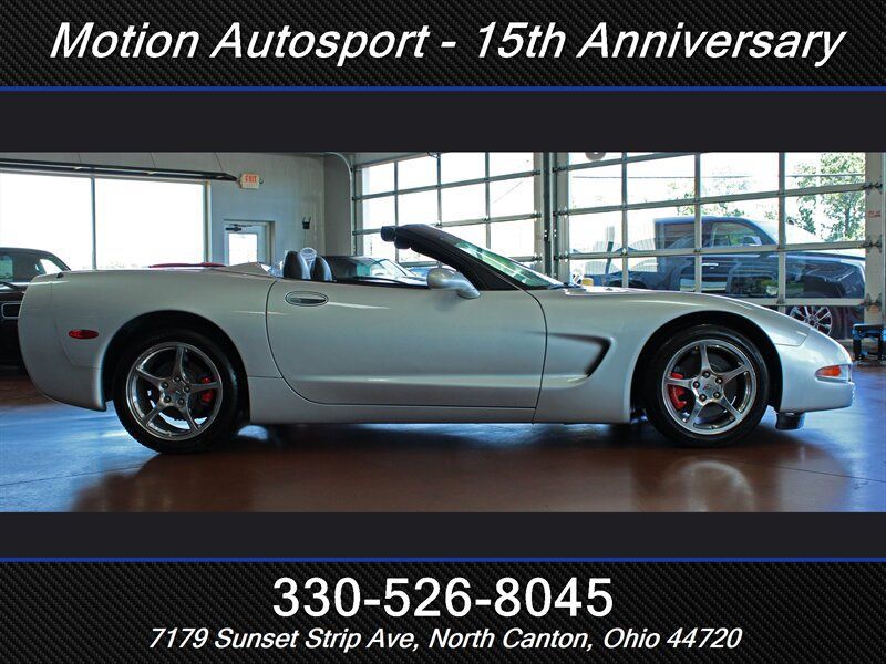 Used 2002 Chevrolet Corvette Convertible w/ Preferred Equipment Group2 RWD image 11