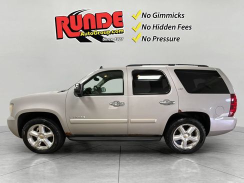 Used 2007 Chevrolet Tahoe LTZ w/ LTZ Preferred Equipment Group AWD/4WD image 3