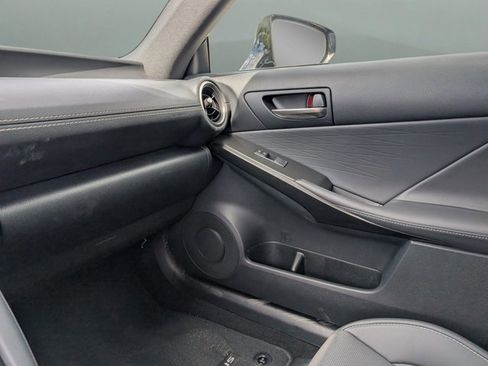 Used 2022 Lexus IS 350 F Sport image 30