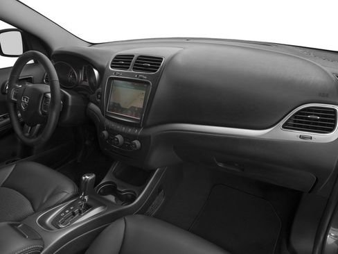 Certified 2017 Dodge Journey Crossroad AWD/4WD image 16