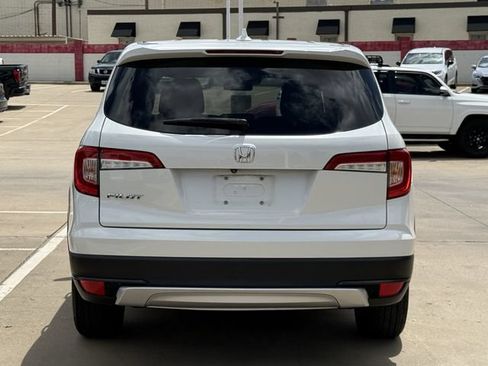 Used 2020 Honda Pilot EX image 5