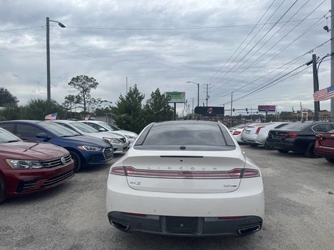 Used 2015 Lincoln MKZ Base 4dr Sedan w/ Equipment Group 101A Select image 13