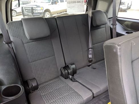 Used 2016 Chevrolet Tahoe LS w/ Enhanced Driver Alert Package image 20