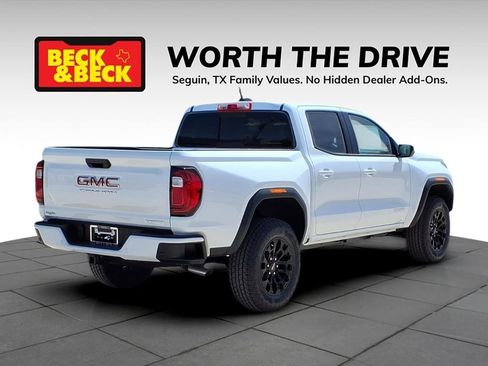 New 2026 GMC Canyon Elevation image 5