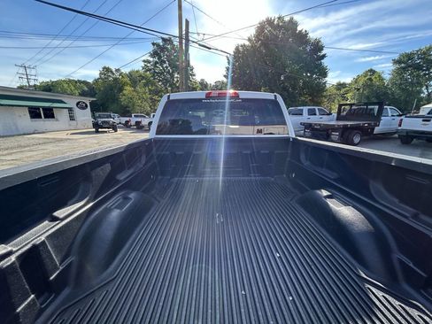 Used 2019 Chevrolet Silverado 2500 LT AWD/4WD image 8