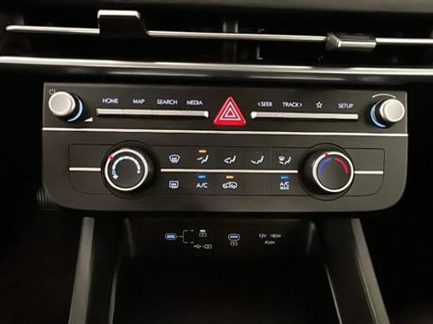Used 2026 Hyundai Tucson SE FWD image 22