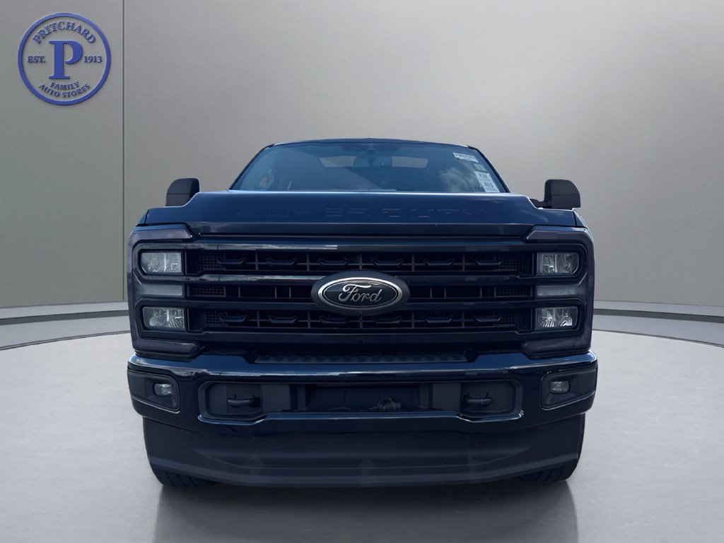 Used 2023 Ford F250 XLT w/ Black Appearance Package AWD/4WD image 5