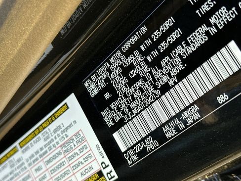 New 2026 Lexus RX 450h AWD image 22