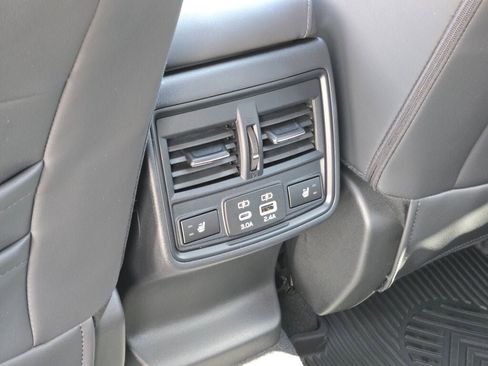 New 2026 Subaru Outback Touring XT AWD/4WD image 18