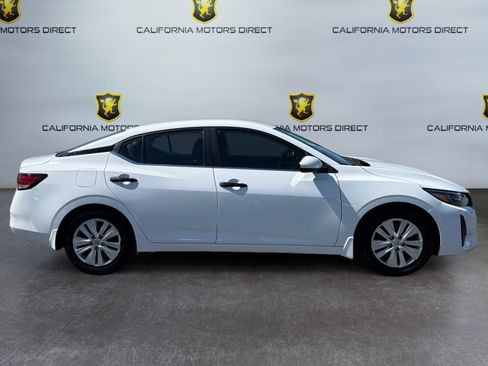 Used 2024 Nissan Sentra S FWD image 6