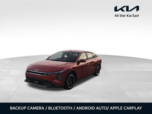 Used 2025 Kia K4 EX image 1