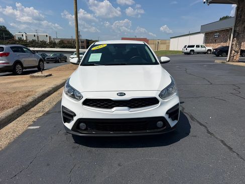 Used 2021 Kia Forte Sedan FWD image 2