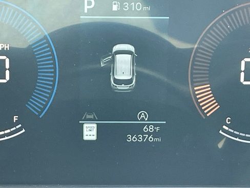 Used 2025 Hyundai Tucson SEL image 11