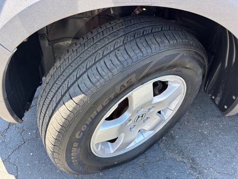 Used 2004 Honda Element EX image 22