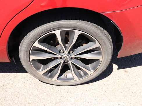 Used 2019 Toyota Corolla SE FWD image 9