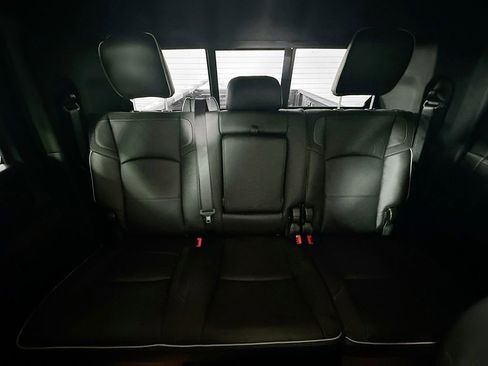 New 2026 RAM 3500 Limited w/ Towing Technology Group image 10