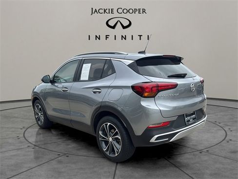 Used 2023 Buick Encore GX Select image 2