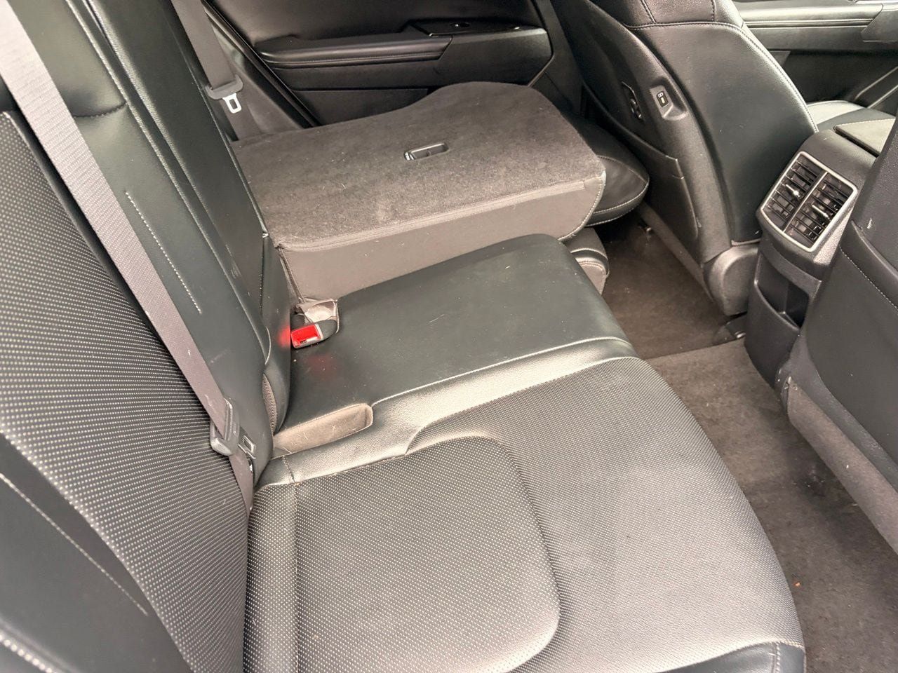 Used 2024 Kia Sportage EX FWD image 14