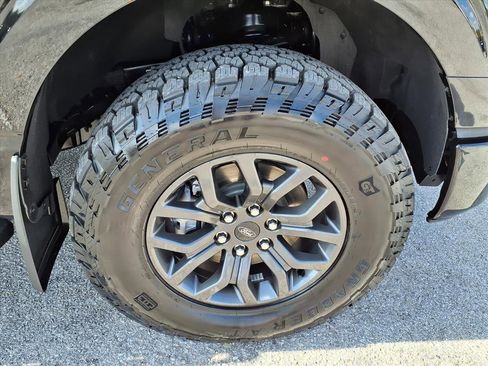 Used 2025 Ford F150 Tremor w/ Tow/Haul Package image 9