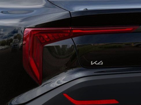 New 2025 Kia K4 EX image 12