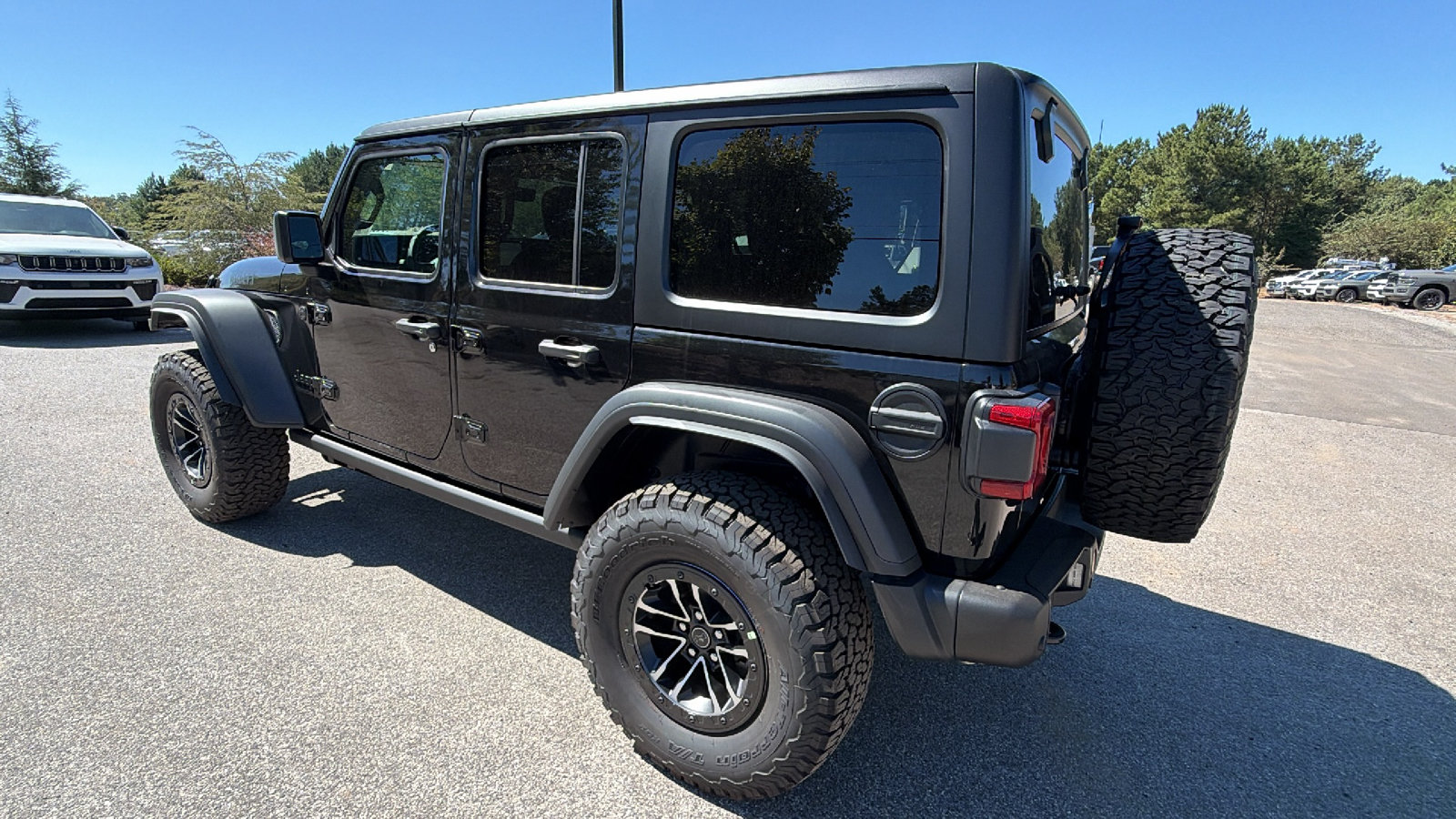 New 2027 Jeep Wrangler Unlimited Rubicon 392 AWD/4WD image 10