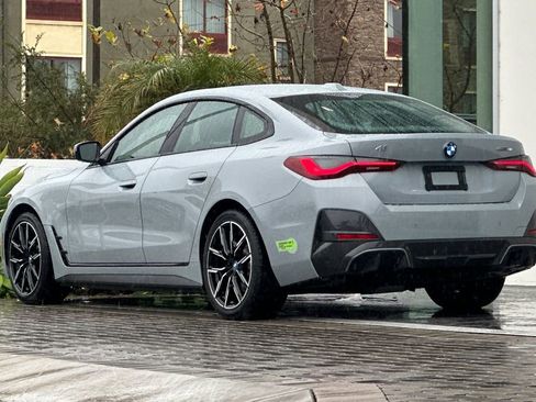 Used 2023 BMW i4 eDrive40 w/ M Sport Package image 5