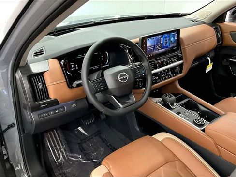 New 2026 Nissan Pathfinder Platinum image 7
