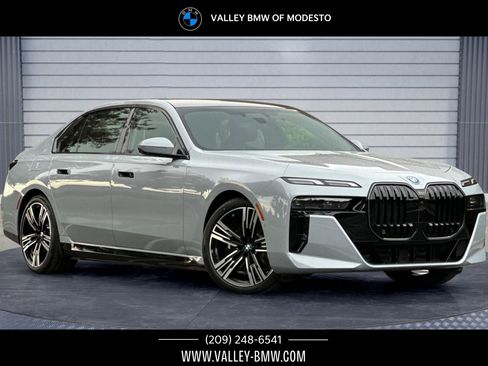 New 2026 BMW i7 xDrive60 image 1