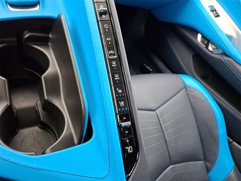Used 2023 Chevrolet Corvette Stingray Premium Conv w/ 3LT image 21