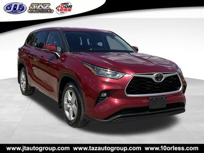 Used 2020 Toyota Highlander LE