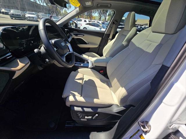 Used 2025 Audi Q5 Premium Plus AWD/4WD image 24