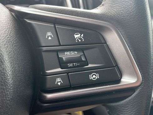 Used 2024 Subaru Outback Premium AWD/4WD image 15