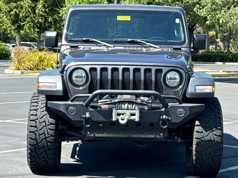 Used 2020 Jeep Wrangler Unlimited Sport AWD/4WD image 7