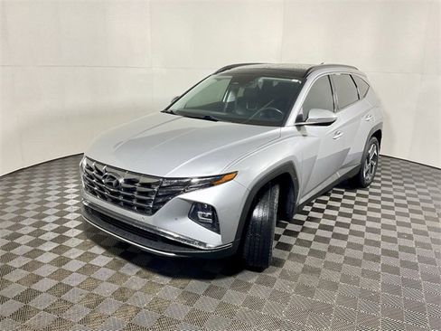 Used 2022 Hyundai Tucson Limited image 10