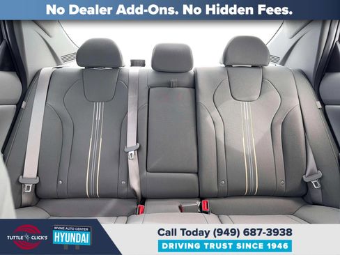 New 2026 Hyundai Elantra SEL Sport Premium FWD image 16