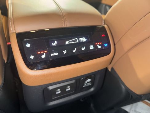 New 2026 INFINITI QX60 Autograph w/ Dark Cargo Package image 33