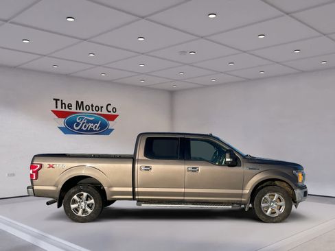 Used 2018 Ford F150 XLT w/ Equipment Group 302A Luxury image 4