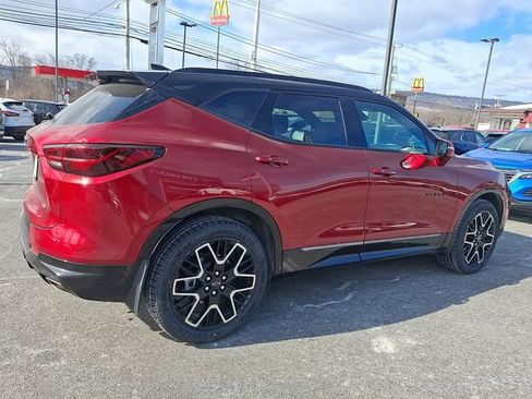 Certified 2024 Chevrolet Blazer RS w/ Driver Confidence II Package image 6