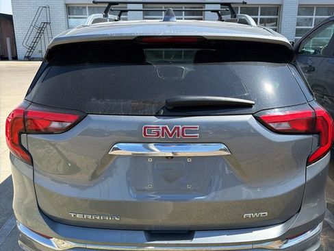 Used 2020 GMC Terrain Denali w/ Denali Premium Package image 6