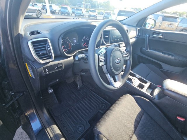 Used 2021 Kia Sportage LX AWD/4WD image 14