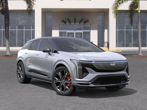 New 2026 Cadillac Optiq V image 7