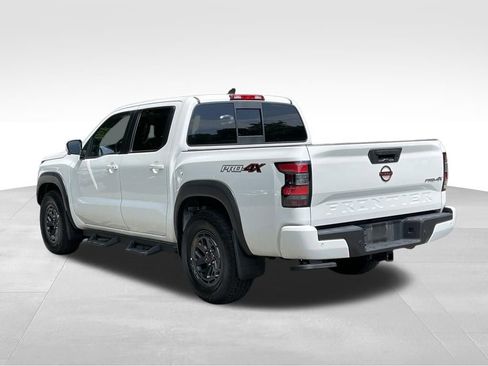Used 2022 Nissan Frontier PRO-4X AWD/4WD image 5